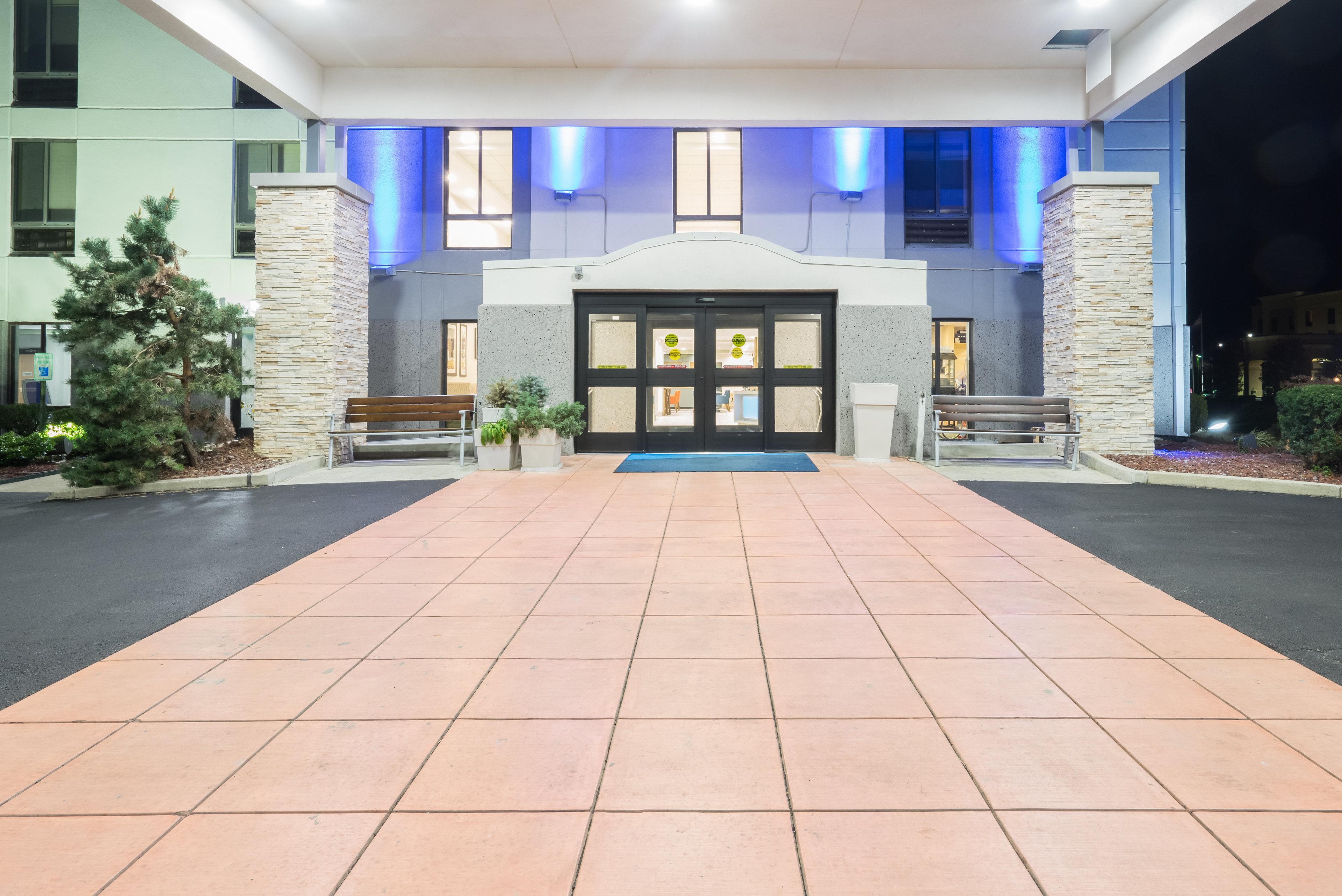 Hampton Inn Louisville/I-65/Brooks Road Extérieur photo