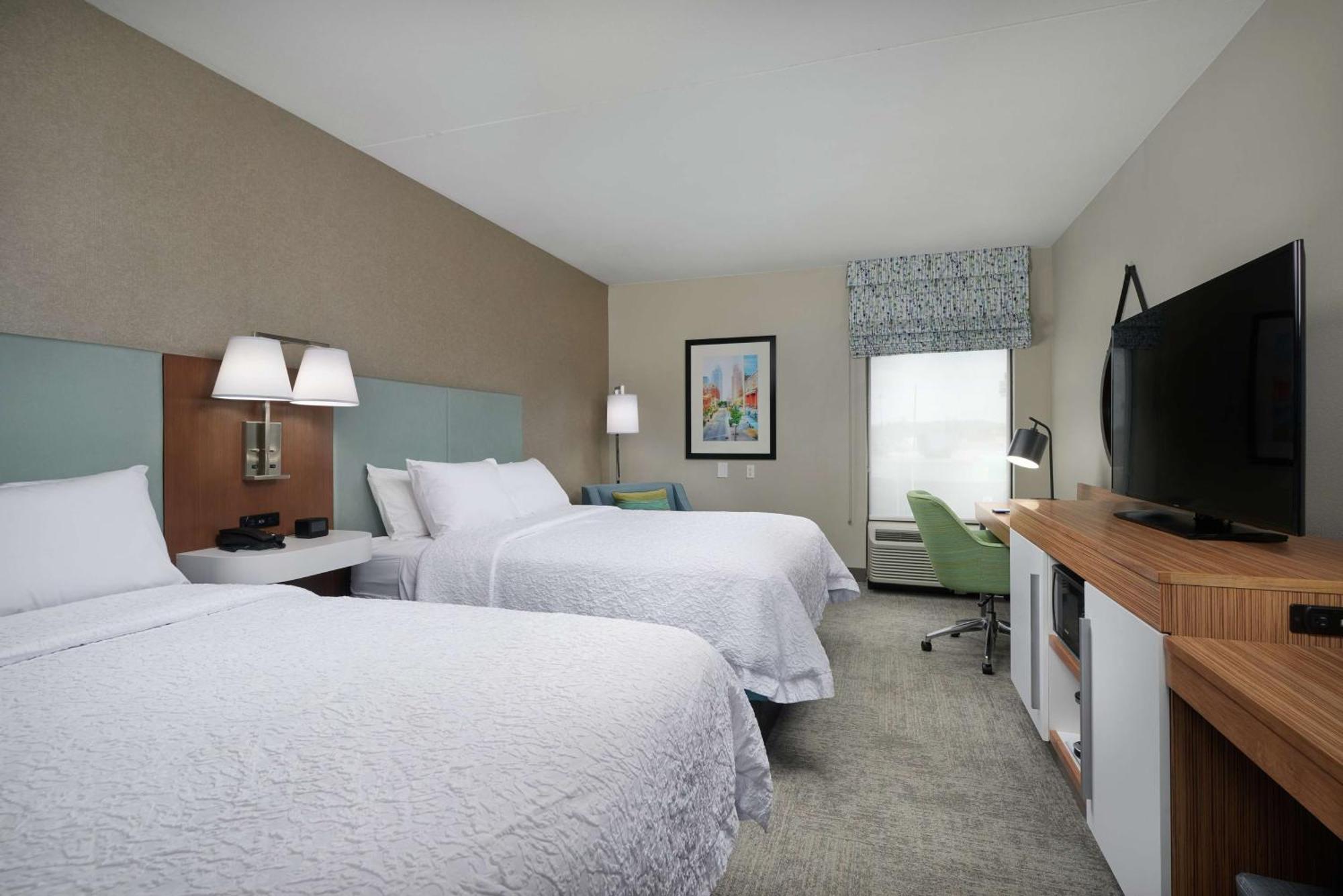 Hampton Inn Louisville/I-65/Brooks Road Extérieur photo